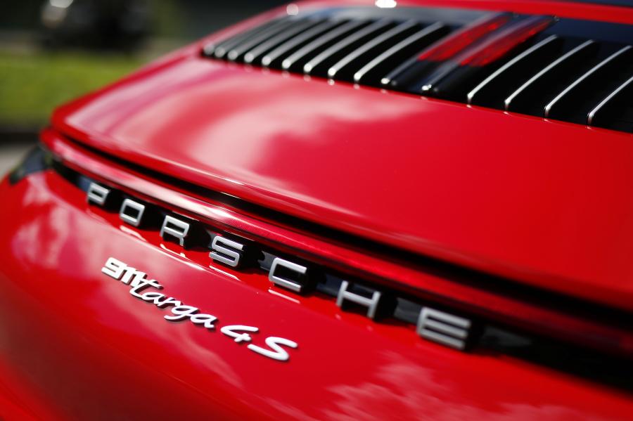 Логотип Porsche 911 Targa 4S (992) 2020 года  (WW) (фото 38 из 43)